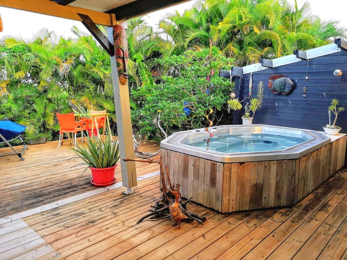 Bungalow La Perle - Jacuzzi - Piscine Saint-Francois  Dış mekan fotoğraf
