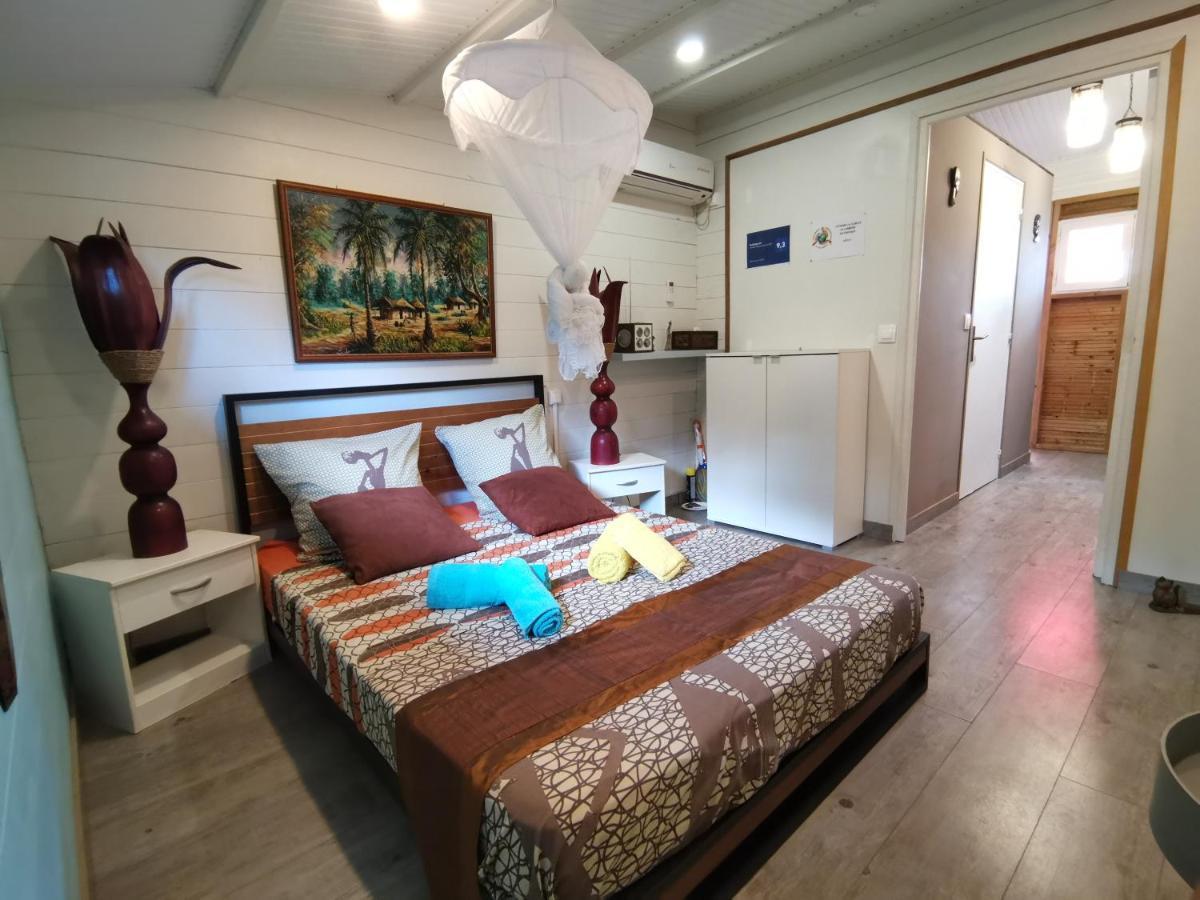 Bungalow La Perle - Jacuzzi - Piscine Saint-Francois  Dış mekan fotoğraf